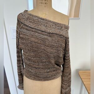 ⭐️ Free People Off The Shoulder Sweater